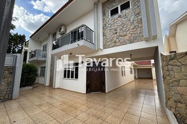 Sobrado &agrave; venda - 294m&sup2; - Jardim dos Pr&iacute;ncipes