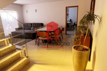 Casa &agrave; venda - 300m&sup2; - Zona I