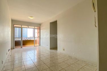 Apartamento &agrave; venda - 65m&sup2; - Edif&iacute;cio residencial Isabella