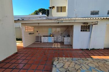 Casa para alugar - Zona I