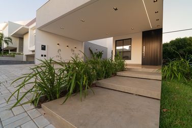 Casa &agrave; venda - 375m&sup2; - Condom&iacute;nio Mont Blanc