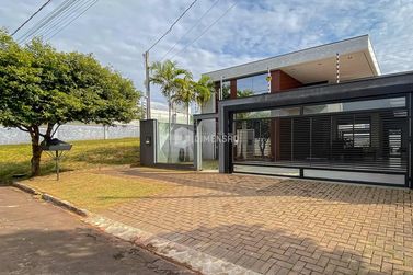 Casa &agrave; venda - 132m&sup2; - Jardim Santa Clara