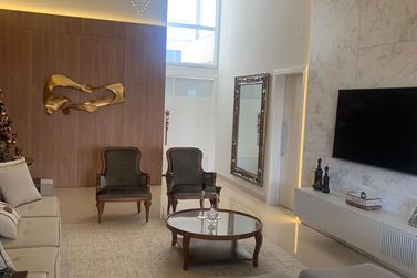 Casa &agrave; venda - 453m&sup2; - Condom&iacute;nio Residencial Ecoville