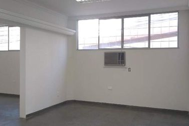 Sala Comercial para alugar - 240m&sup2; - Zona II