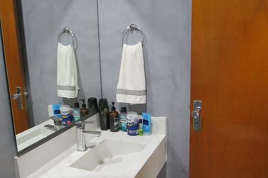 Sobrado &agrave; venda - 184m&sup2; - JARDIM TAMOIO