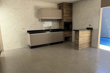 Casa &agrave; venda - 150m&sup2; - Parque Residencial Monte Libano