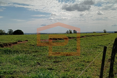 Ch&aacute;cara &agrave; venda - 20000m&sup2; - Zona Rural