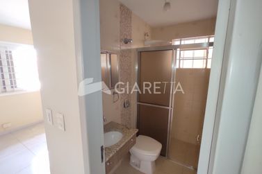 Casa &agrave; venda - 122m&sup2; - CENTRO