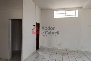 Sal&atilde;o Comercial para alugar - 50m&sup2; - Zona IV