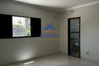 Casa &agrave; venda - 192m&sup2; - Parque San Remo I