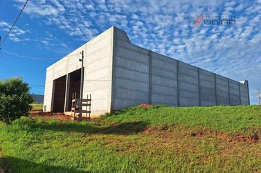Sal&atilde;o Comercial para alugar - 700m&sup2; - Parque Comercial e Residencial T&oacute;kio