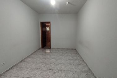 Casa &agrave; venda - Zona III