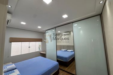 Casa &agrave; venda - 415m&sup2; - Zona V