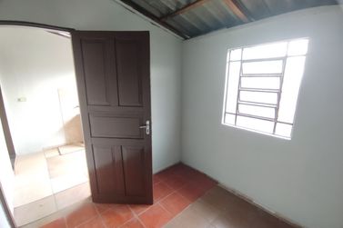 Casa &agrave; venda - 88m&sup2; - CONJUNTO RESIDENCIAL OURO BRANCO