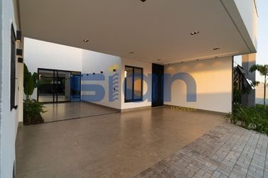 Casa &agrave; venda - 375m&sup2; - Zona VII