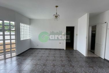 Sobrado para alugar - Zona I