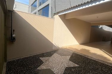 Casa &agrave; venda - 210m&sup2; - Jardim Espanha