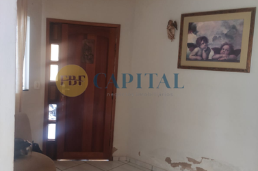 Casa &agrave; venda - 108m&sup2; - Jardim Vit&oacute;ria