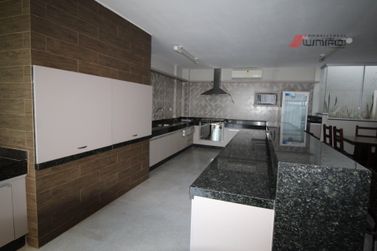 Apartamento &agrave; venda - 140m&sup2; - Zona III
