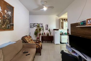Casa &agrave; venda - 200m&sup2; - Zona IV