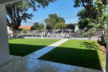 Casa &agrave; venda - 200m&sup2; - Centro