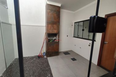 Casa &agrave; venda - 84m&sup2; - Zona I