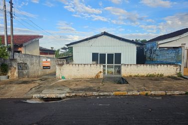 Casa &agrave; venda - 100m&sup2; - Parque San Marino