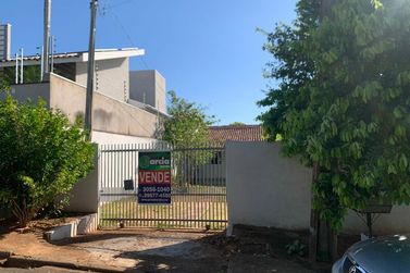 Casa &agrave; venda - 267m&sup2; - Jardim Kennedy