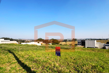 Terreno &agrave; venda - 244m&sup2; - Parque Metropolitano II