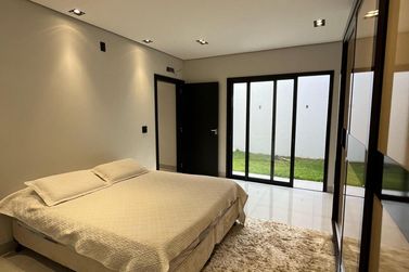 Casa &agrave; venda - 280m&sup2; - Jardim Global