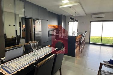 Casa &agrave; venda - 154m&sup2; - Paysage Unique Condom&iacute;nio