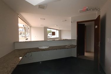 Sal&atilde;o Comercial para alugar - 600m&sup2; - Zona I