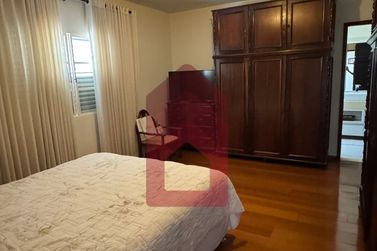 Casa &agrave; venda - 332m&sup2; - Zona I