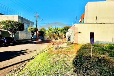 Terreno &agrave; venda - 206m&sup2; - Jardim Veleiros