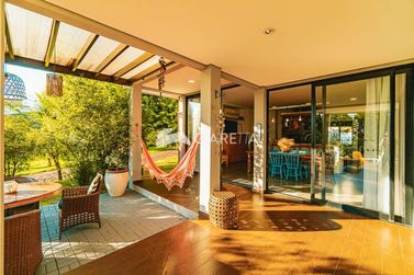 Casa &agrave; venda - 275m&sup2; - CENTRO