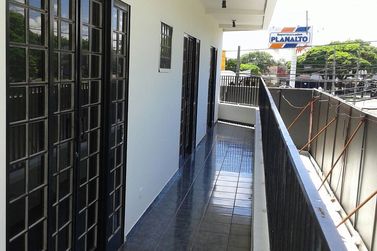 Sal&atilde;o Comercial &agrave; venda - 305m&sup2; - Zona 1