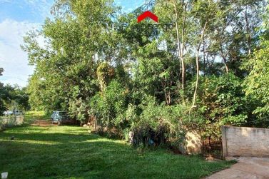 Ch&aacute;cara &agrave; venda - 20m&sup2; - Jardim Universit&aacute;rio