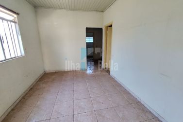 Casa &agrave; venda - Zona III