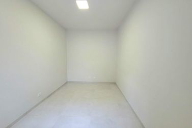 Casa para alugar - 81m&sup2; - Zona V