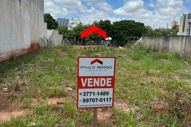 Terreno &agrave; venda - 252m&sup2; - Parque Bandeirantes