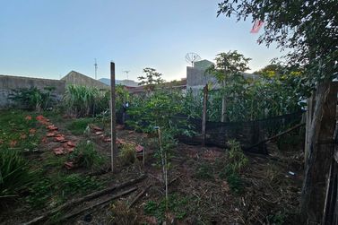 Terreno &agrave; venda - 144m&sup2; - Jardim Tropical