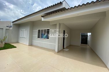 Casa &agrave; venda - 131m&sup2; - Jardim Primavera