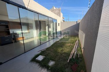 Casa &agrave; venda - 118m&sup2; - JARDIM ARAX&Aacute;
