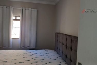 Casa &agrave; venda - 100m&sup2; - Jardim Tangara