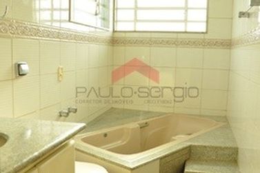 Sobrado &agrave; venda - 218m&sup2; - Zona II