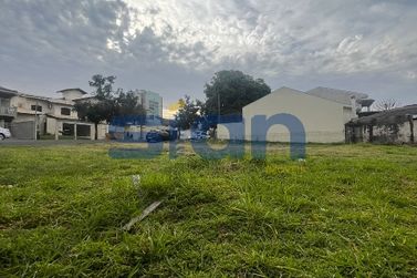 Terreno &agrave; venda - Zona I