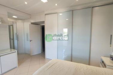 Apartamento &agrave; venda - 131m&sup2; - Zona I