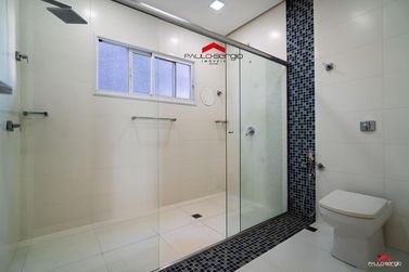 Sobrado &agrave; venda - 317m&sup2; - Condom&iacute;nio Ecoville
