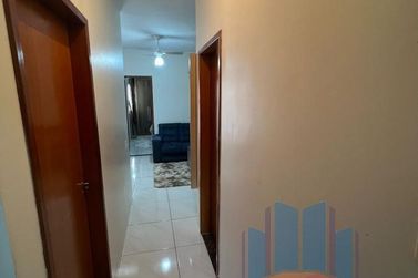 Casa &agrave; venda - 80m&sup2; - Jardim Gar&ccedil;as