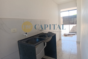 Sobrado &agrave; venda - 99m&sup2; - Centro